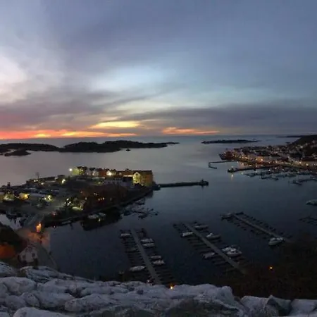 Idyllisk Sorlandshus بيت للعطل