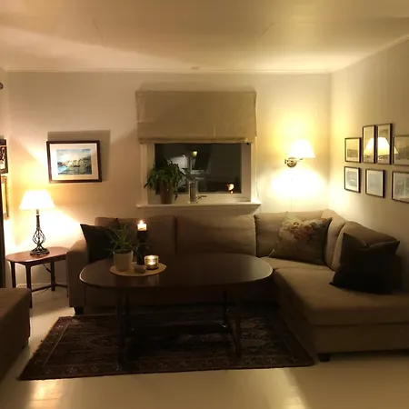 Holiday home Idyllisk Sorlandshus Risor