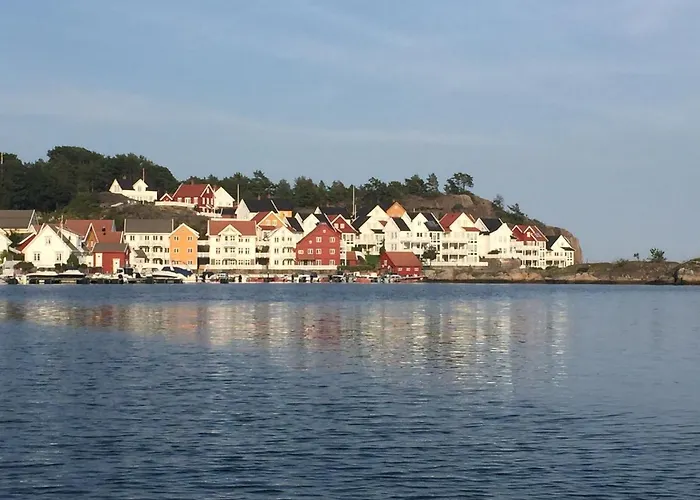 Idyllisk Sorlandshus 度假居 里瑟尔