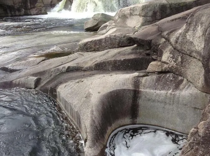 Idyllisk Sorlandshus * 里瑟尔